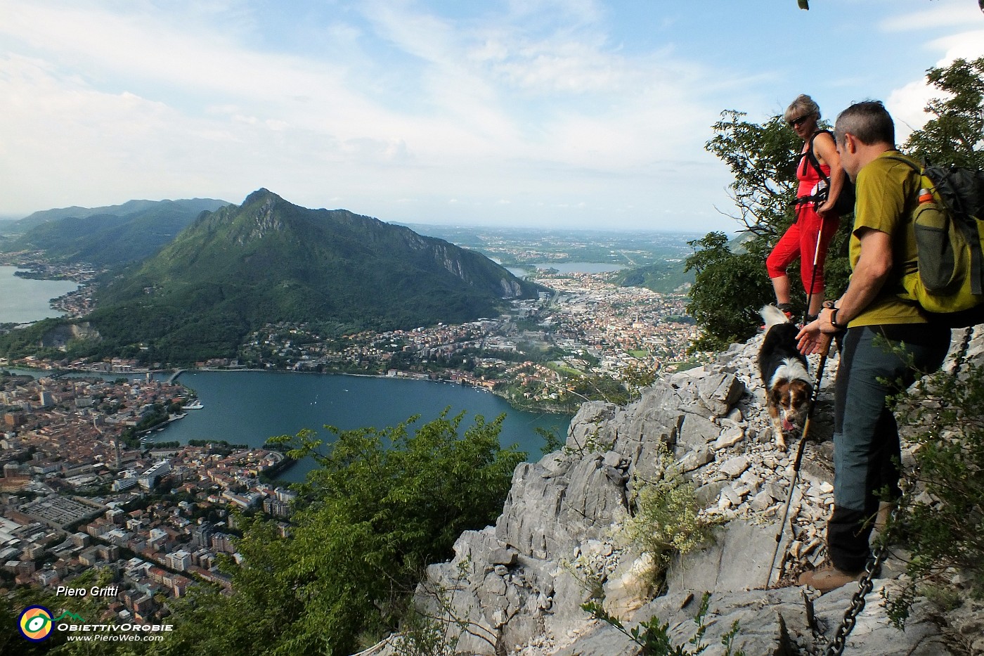 36 Tratto attrezzato con superba vista.JPG